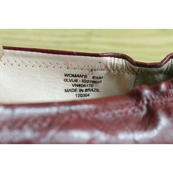 L.L. Bean Shoes Womens 6.5 M Red Leather Tooled Embossed Ballet Flats - Picture 7 of 7